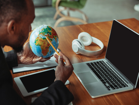 Catálogo e custos de formação